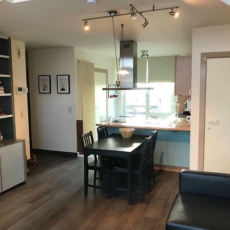 ترنهاوت Comfortabel Dakappartement Met Zicht Op Jachthaven المظهر الخارجي الصورة